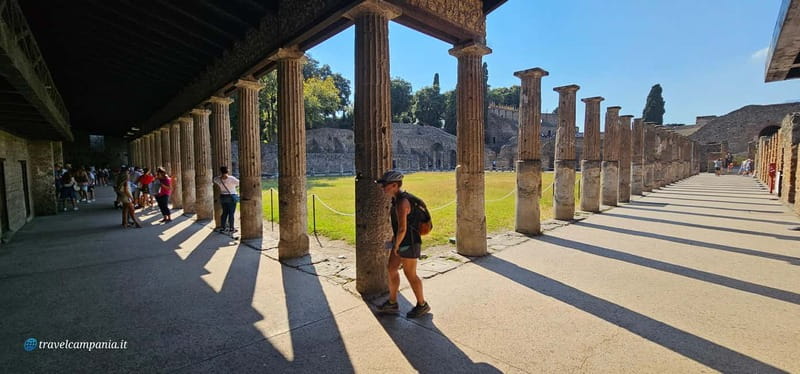 Pompeii: Tour with Archaeologist Guide & Skip-the-Line Entry - Porta Marina and the first step into ancient Pompeii