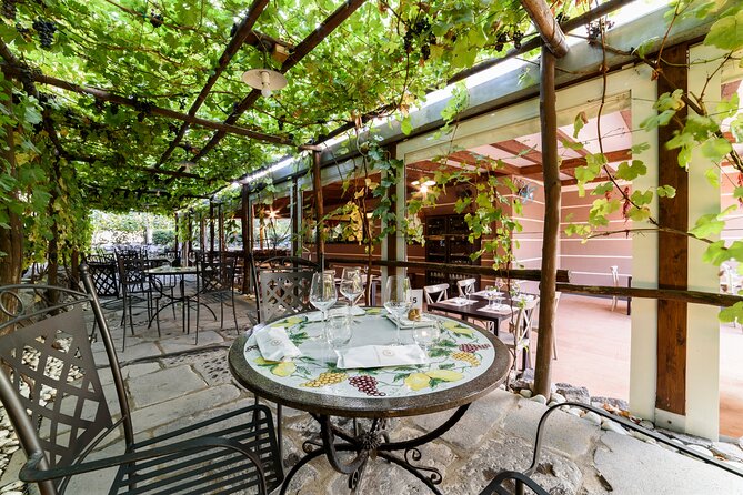 Pompeii Vineyard Escape: Private Wine Tasting & Lunch - Who will enjoy this experience most