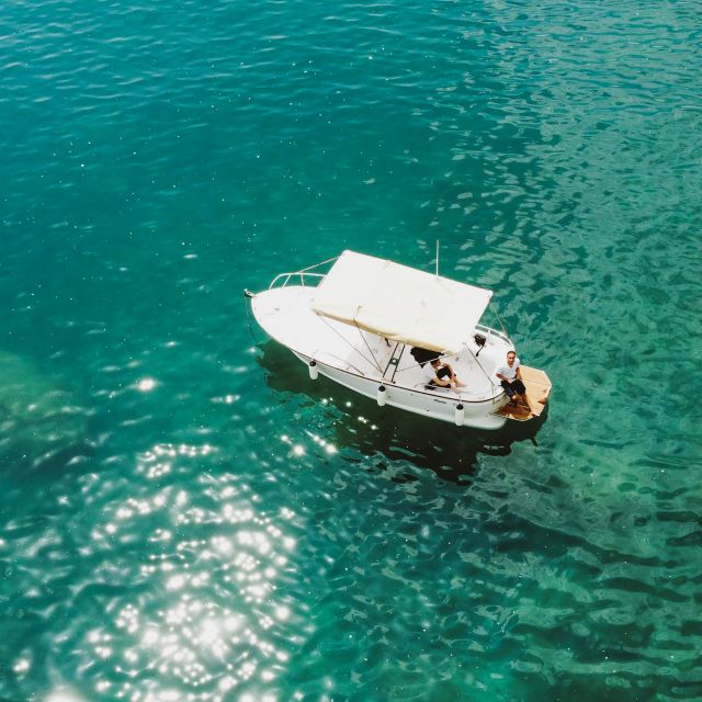 Portovenere: Isola Palmaria, Tino, and Tinetto Boat Tour - A short cruise with a real sense of place