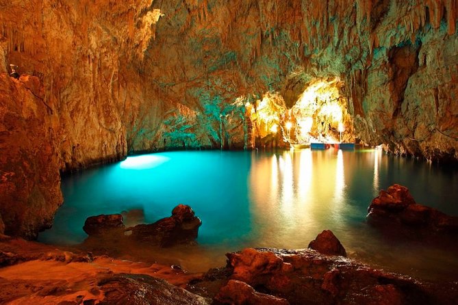 Positano & Amalfi Boat Tour from Sorrento: Swim & Light Lunch - Two hours in Amalfi