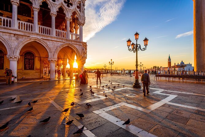 Private Best of Venice Walking Tour with St Mark's Basilica - The pleasure of getting off the main route