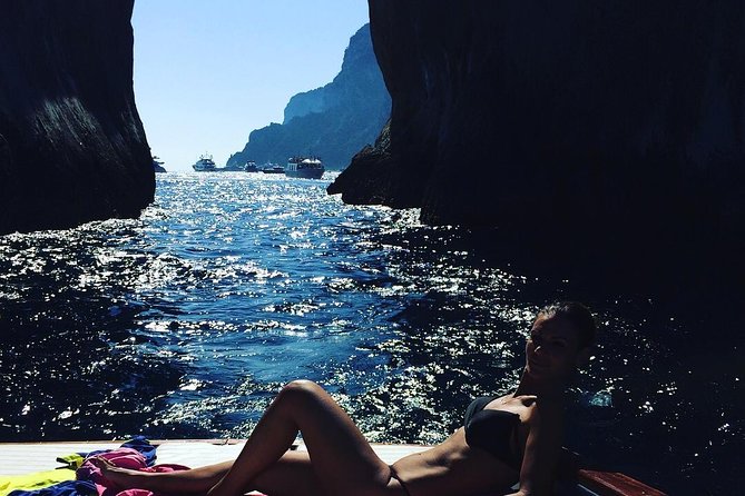 Private Capri Boat Tour - Top Seller - The emerald water stop
