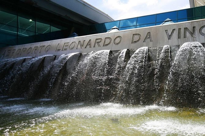 Private Departure Transfer: Hotel to Rome Fiumicino Airport - Luggage assistance from lobby to terminal
