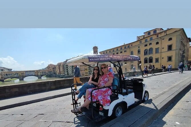 Private Florence Tour by Golf Cart ETukTuk with Audio Guide - Santa Croce to Santa Maria Novella: the first historic sweep