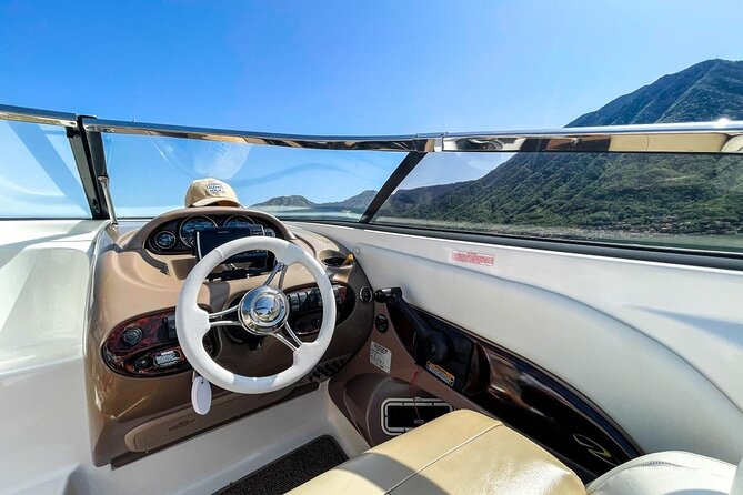 Private Guided Tour by Speedboat on Lake Como from 1H to 4H - Menaggio, Bellagio, and the center of the lake
