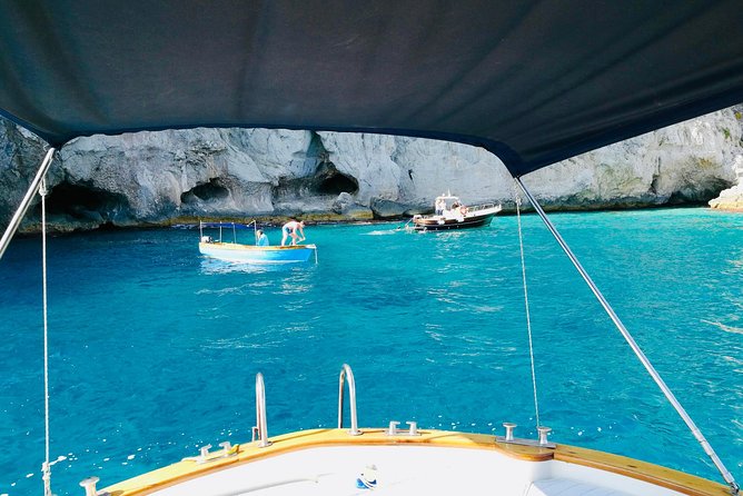 Private Island of Capri by Boat - Choosing two hours or three