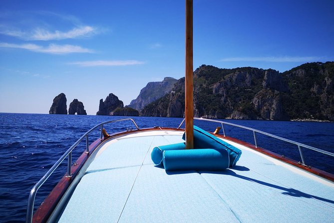 Private Island of Capri by Boat - Starting at Piazza Angelo Ferraro