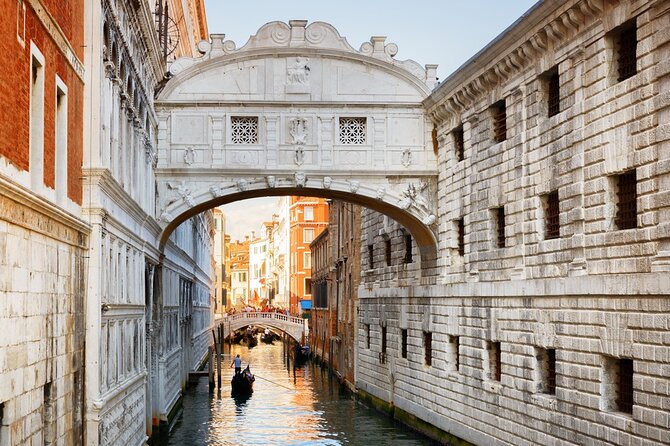 Private or Semi Doge's Palace & Saint Mark's Basilica Guided Tour - The Bridge of Sighs and the Final View