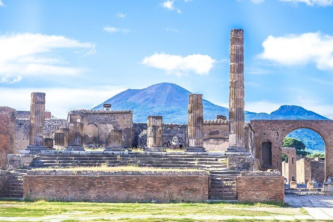 Private Pompeii, Positano & Amalfi coast Tour from Rome - Positano: pretty, steep, and easy to underestimate