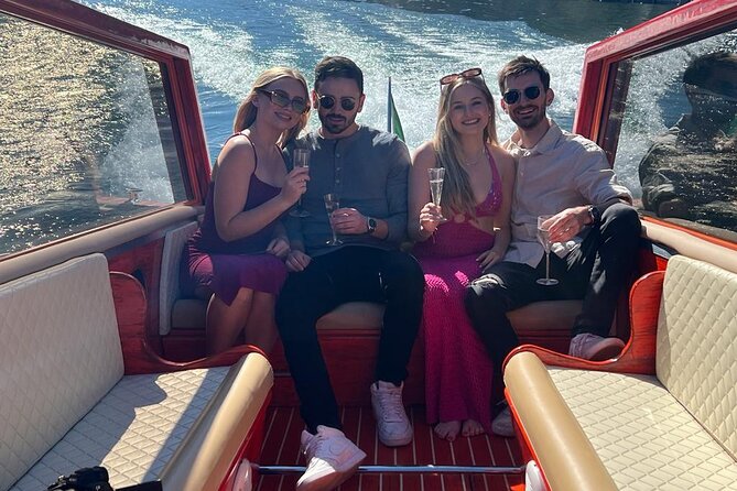 Private Tour by Classic Wooden Boat on Lake Como - Villa d’Este, Villa Pizzo, and the Cernobbio promontory