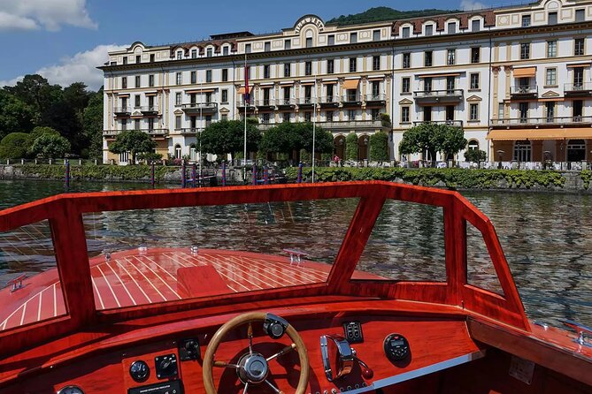 Private Tour by Classic Wooden Boat on Lake Como - The guides make the difference