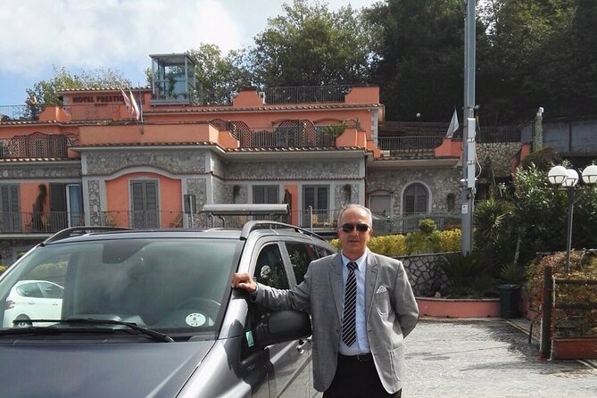 Private Transfer from Sorrento to Naples - Punctuality and office communication