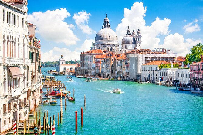 Private Venice 2 hrs Tour: Boat & Walking Tour with food tasting - The Grand Canal: Venice’s main stage