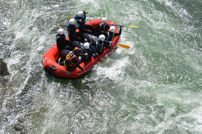 Rafting Sesia - Learning the boat commands before the rapids