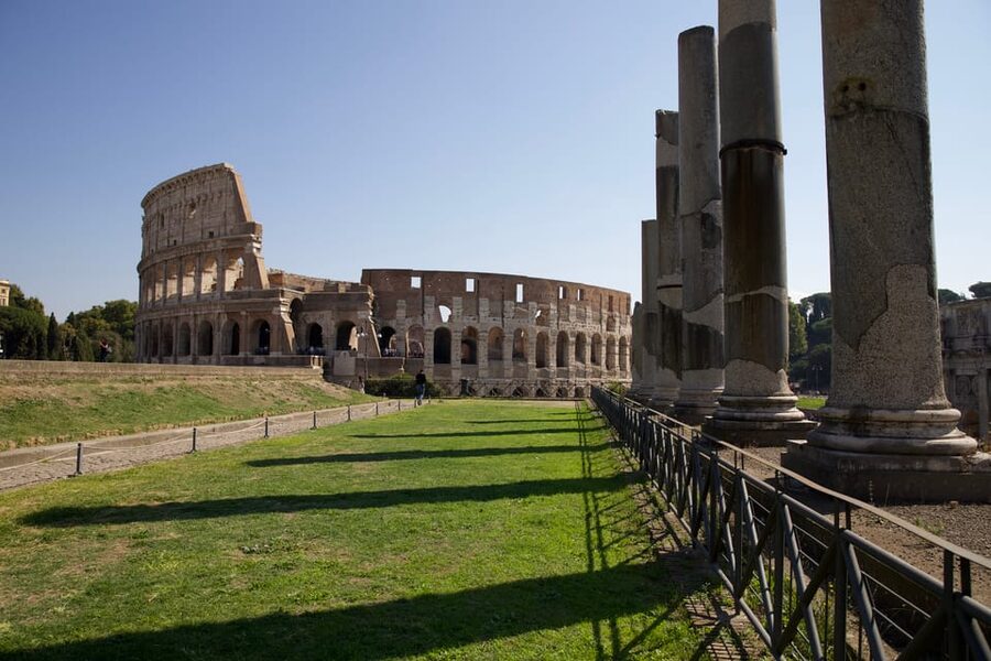 Rome: 1-Hour Fast Colosseum Tour - Ground floor, second tier, and the arena story