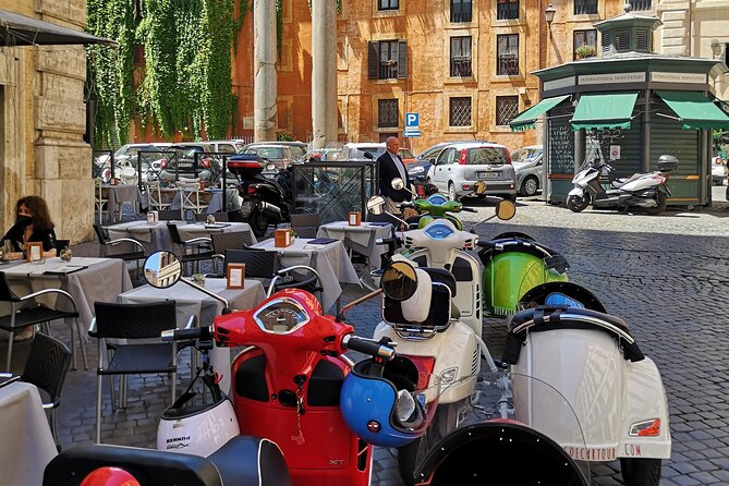 Rome Afternoon Sightseeing Vespa Sidecar Tour with Gourmet Gelato - St. Peter’s Square from the road