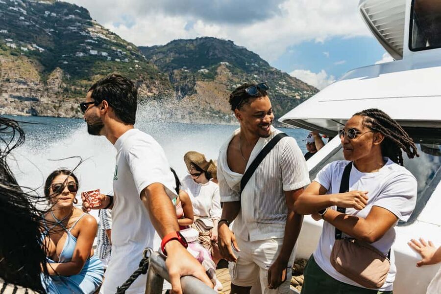 Rome: Amalfi Coast & Positano Day Trip with Coastal Cruise - The long ride south, with a Cassino break