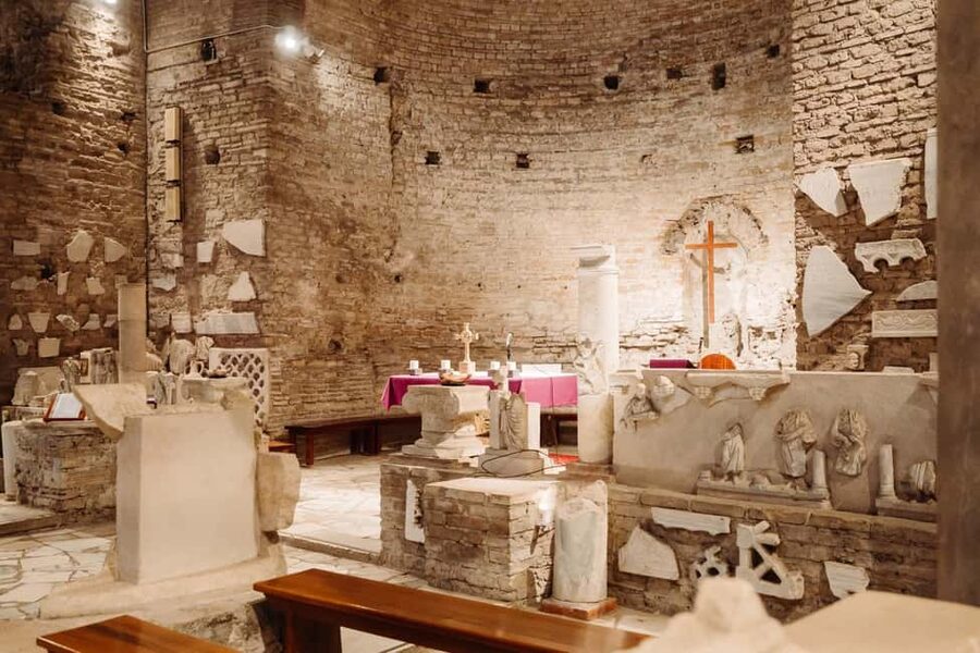 Rome: Appian Way, Aqueducts, and Catacombs Tour - Rome’s aqueducts in an open park