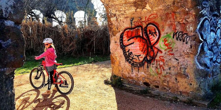 Rome: Appian Way & Catacomb Sunset E-bike Tour with Aperitif - Key points to know before booking