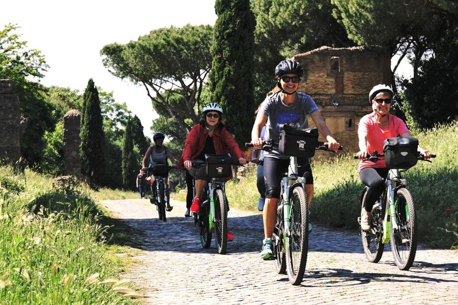 Rome: Appian Way, Catacombs, & Roman Aqueducts E-bike Tour - Bikes, fitness, and family suitability