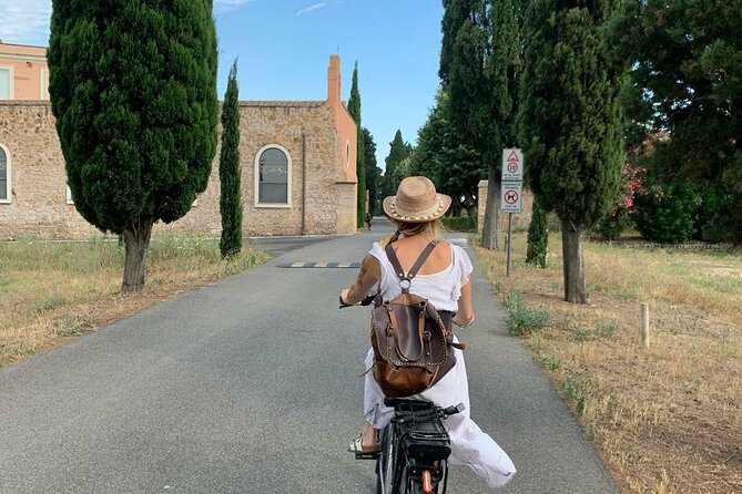 Rome: Appian Way E-bike Tour, Catacombs, Aqueducts & Transfer - The return shuttle keeps the day easy