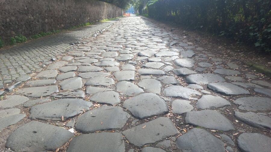 Rome: Appian Way Golf Cart Tour with Roman Catacombs Entry - Tombs, walls, and the return through ancient Rome