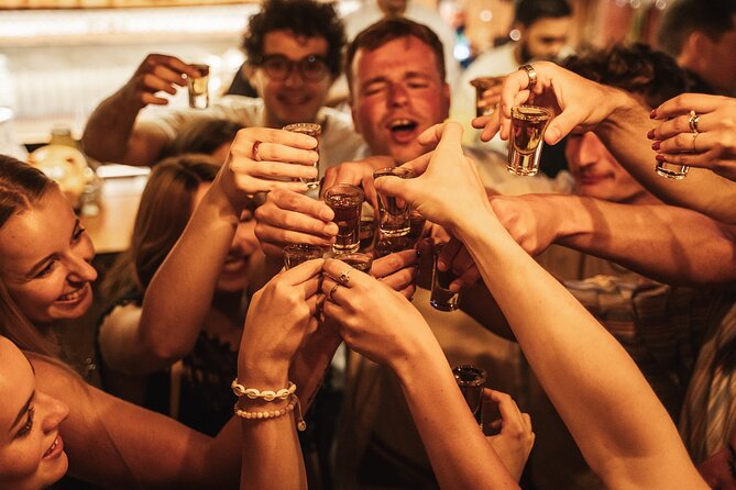 Rome Bar Crawl: Interactive Night Tour with Games and Karaoke - Games and karaoke turn strangers into a group