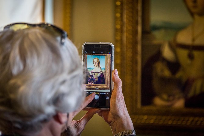 Rome: Borghese Gallery & Gardens Small Group Guided Tour - Headsets and the value of a small group