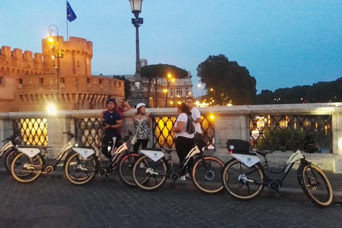 Rome by Night E-Bike Tour with Pizza Option - Starting near the Colosseum and the Roman Forum