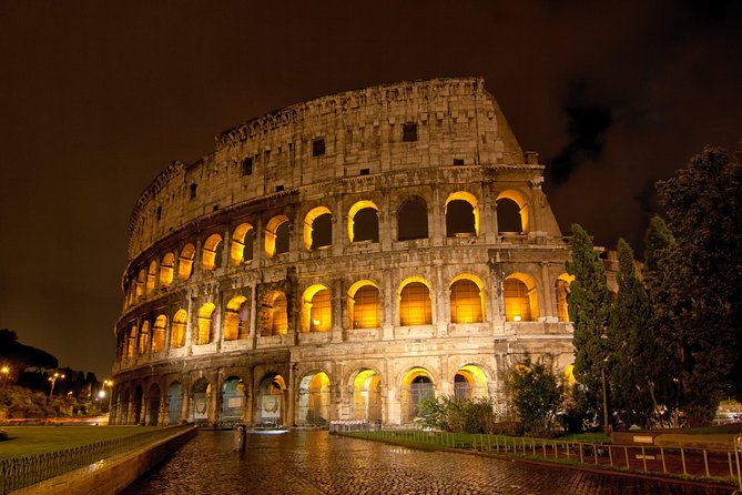 Rome by Night Walking Tour - Meeting at the Colosseum area