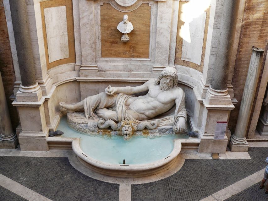 Rome: Capitoline Museums Experience with Multimedia Video - Climbing to the Capitoline Museums