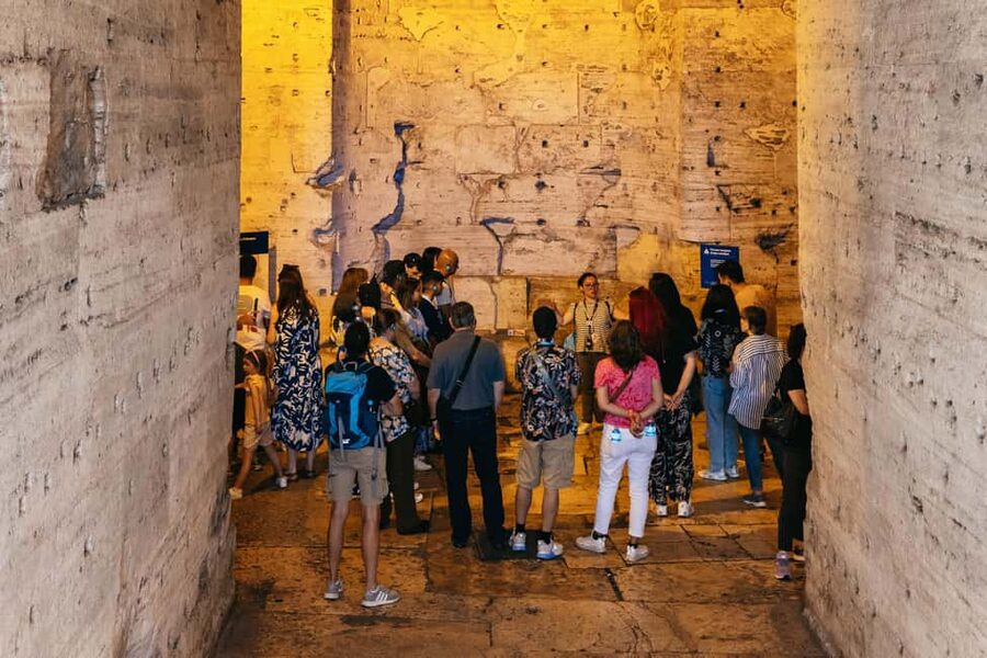 Rome: Castel Sant'Angelo Skip-the-Line Guided Tour - Art, sculpture, and the view from the terrace