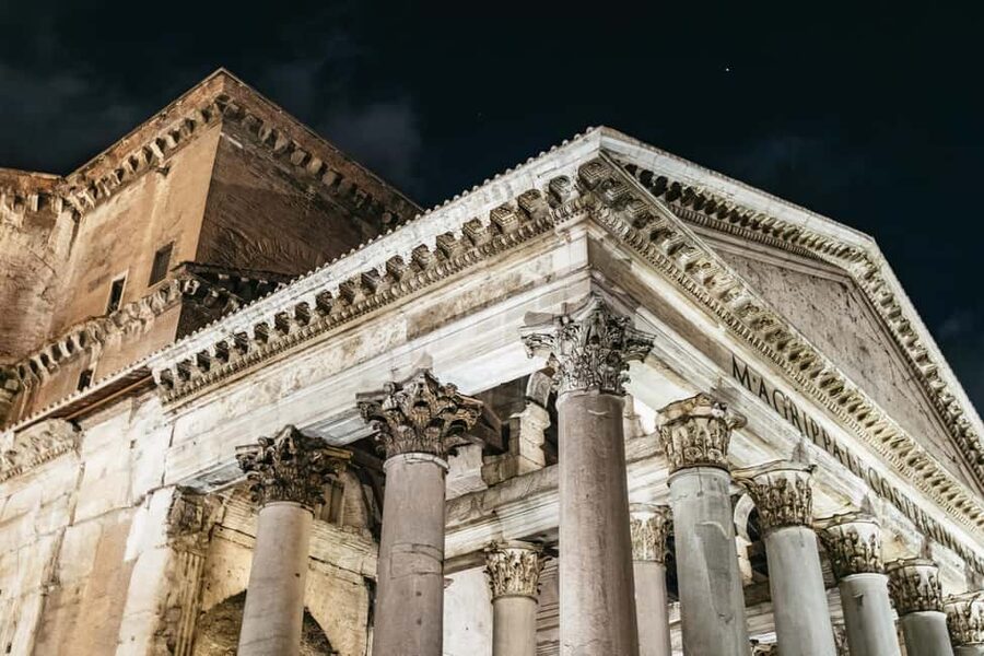 Rome: City Highlights Moonlight Walking Tour - Piazza Venezia and the road through imperial Rome