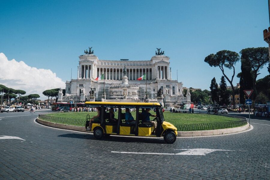 Rome: City Highlights Tour by Electric Golf Cart - Piazza Colonna and Via del Corso