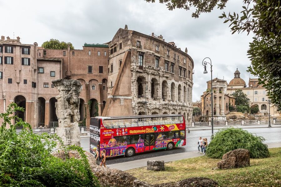 Rome: City Sightseeing Hop-on Hop-off Bus with Audioguide - Piazza Navona and the road to the Vatican