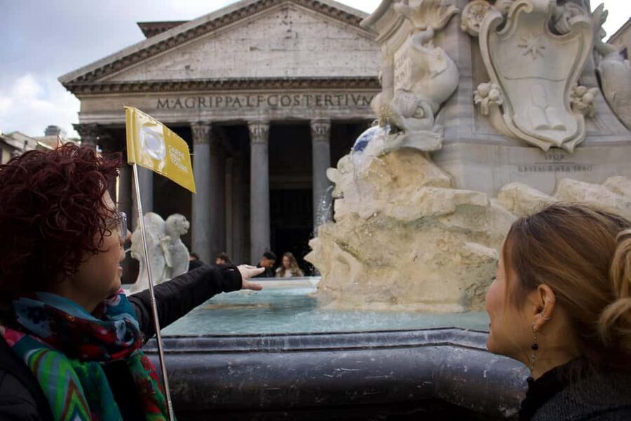 Rome: City Walking Tour in English or Spanish - Why this Rome walking tour works well on a first day