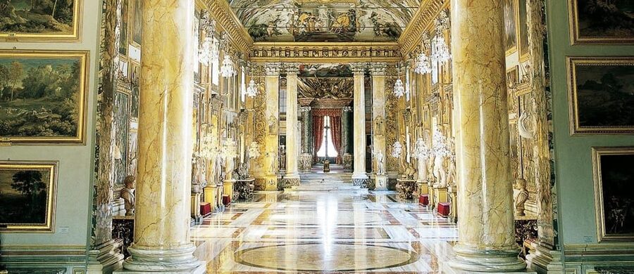 Rome: Colonna Palace Entry Ticket - Why Palazzo Colonna feels different from a museum