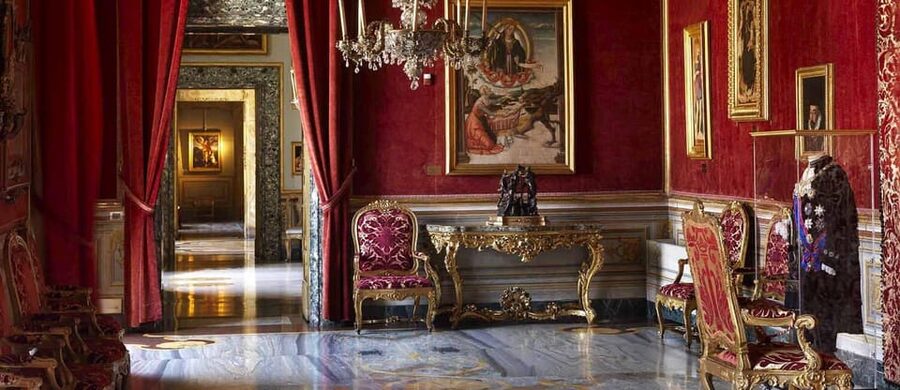 Rome: Colonna Palace Entry Ticket - The atmosphere and staff