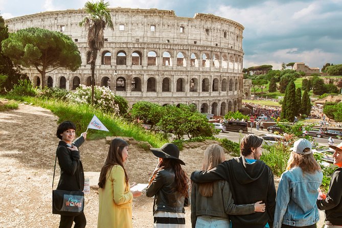 Rome: Colosseum Arena Floor, Roman Forum and Palatine Hill Tour - Walking through the Roman Forum for one hour