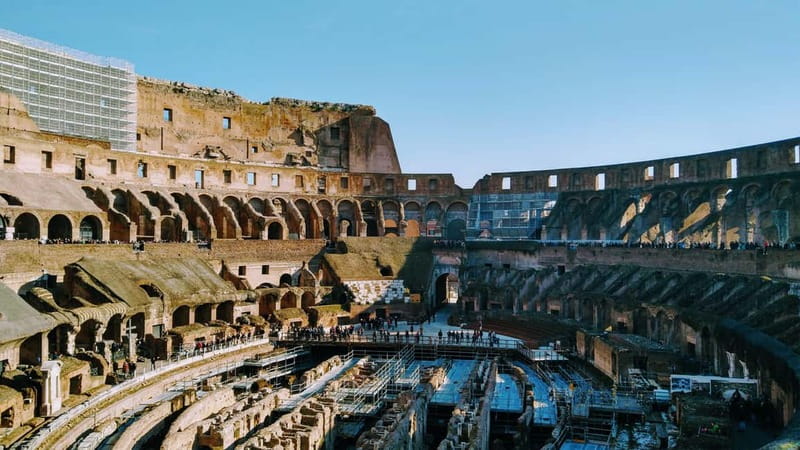 Rome: Colosseum Arena Guided Tour, Forum & Palatine Option - What makes the guides valuable