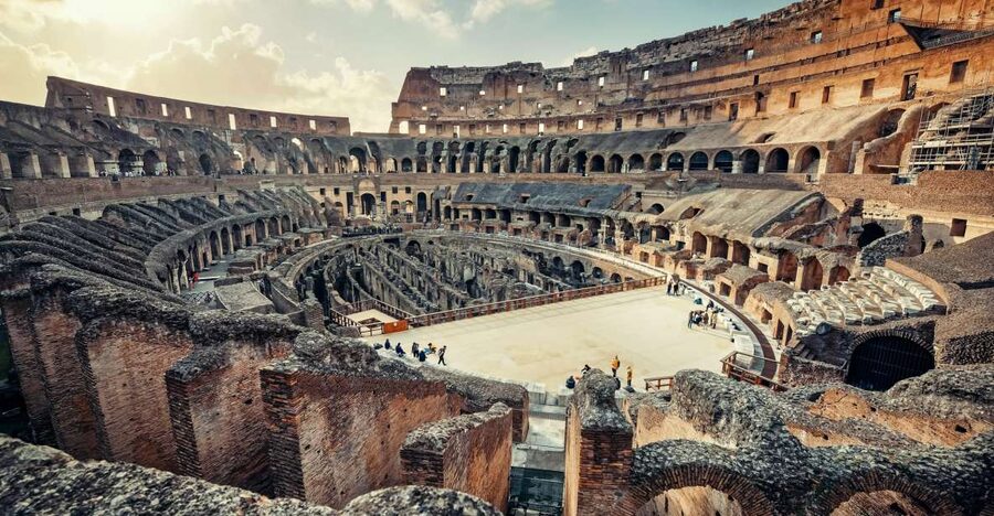 Rome: Colosseum Arena, Palatine Hill & Forum Guided Tour - Walking up Palatine Hill