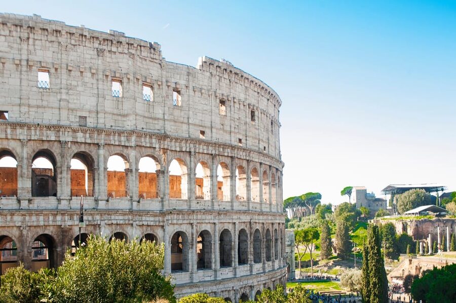 Rome: Colosseum Arena, Roman Forum & Palatine Tour - Climbing Palatine Hill for Rome’s broad views