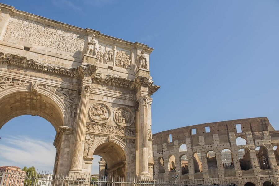 Rome: Colosseum Experience with Host and Audio Guide - How long the visit takes