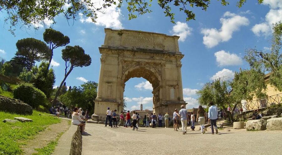 Rome: Colosseum Express Guided Tour with Arena Access Option - Choosing the arena-access option
