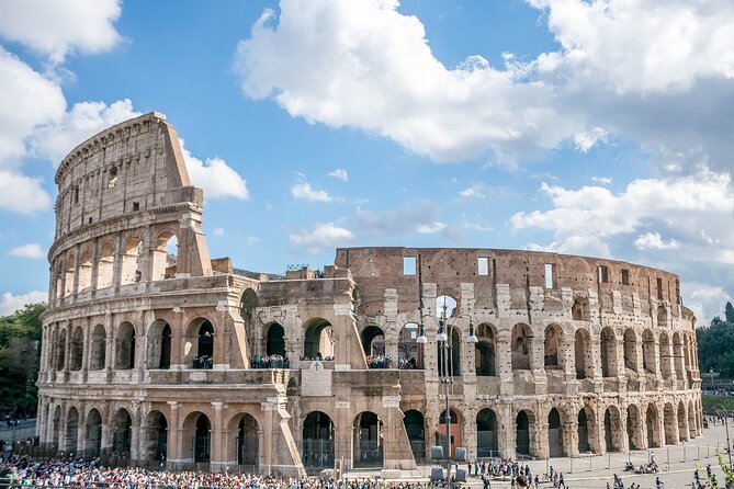 Rome: Colosseum Guided Tour with Roman Forum and Palatine hill - Meeting near the Colosseo Metro station