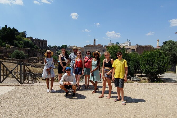 Rome: Colosseum Guided Tour with Roman Forum and Palatine hill - From the Colosseum to the Roman Forum