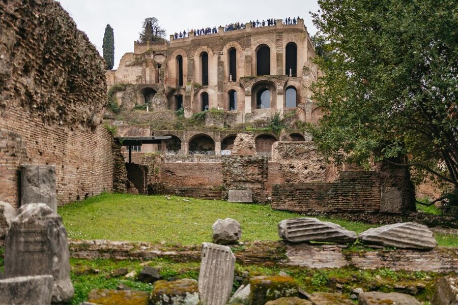 Rome: Colosseum, Palatine Hill & Roman Forum Guided Tour - What to bring, and what to leave behind