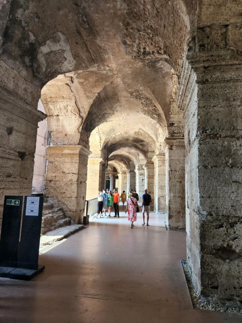 Rome: Colosseum, Roman Forum, and Palatine Hill Ancient Tour - Choosing between the one-hour and 2.5-hour tours