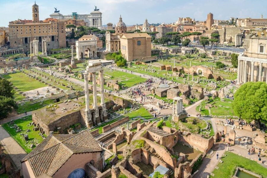 Rome: Colosseum, Roman Forum and Palatine Hill Group Tour - Arch of Constantine and the walk into the Forum