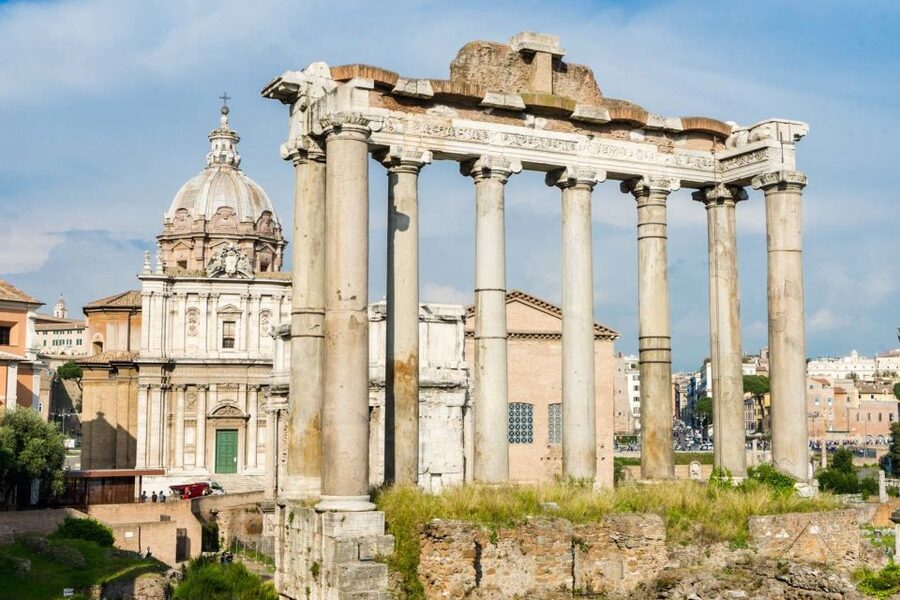 Rome: Colosseum, Roman Forum and Palatine Hill Group Tour - Climbing Palatine Hill for the wide views